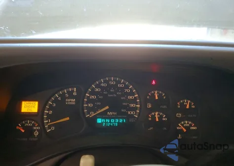 1999 Chevrolet Silverado C2500 из США, поврежденный, VIN 1GCFC29U9XZ179521